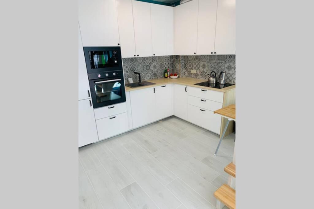 Uroczy Apartament Z Basenem I Kortem Tenisowym Pobierowo Dış mekan fotoğraf