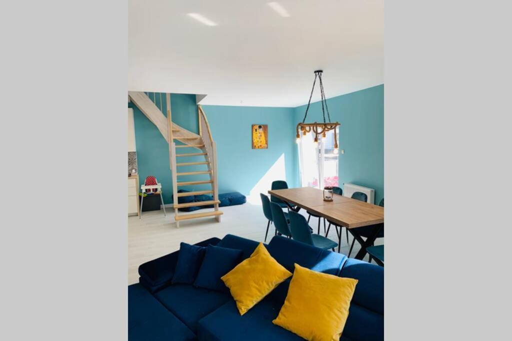 Uroczy Apartament Z Basenem I Kortem Tenisowym Pobierowo Dış mekan fotoğraf