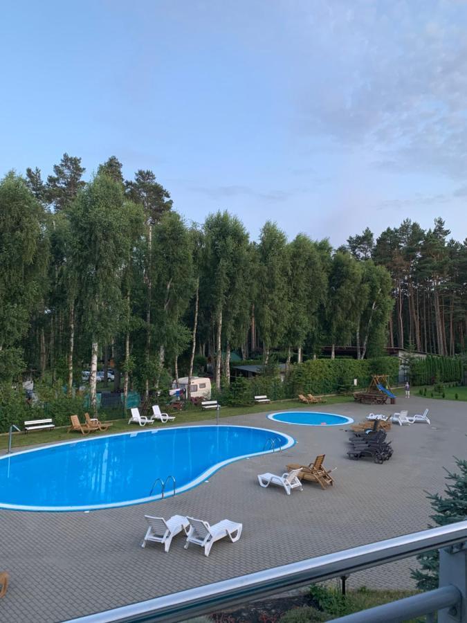 Uroczy Apartament Z Basenem I Kortem Tenisowym Pobierowo Dış mekan fotoğraf